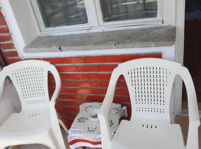Casa Adrian-Garsoniera Centru Vechi Apartment Brașov