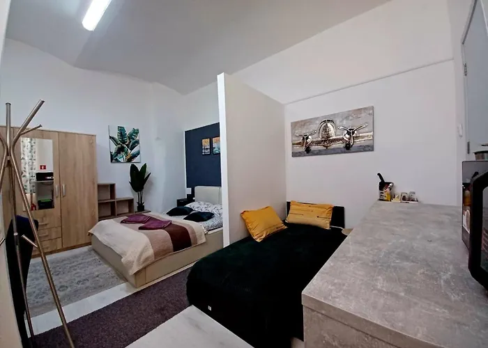 Studios Republicii Brașov