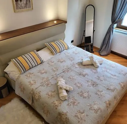 Sophie'S Place Brasov, Romania