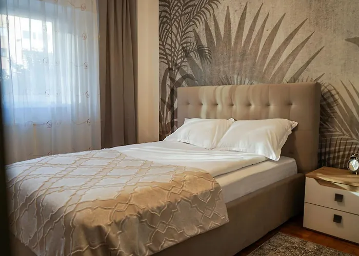 Mirandis Toamnei Apartment Brasov, Romania