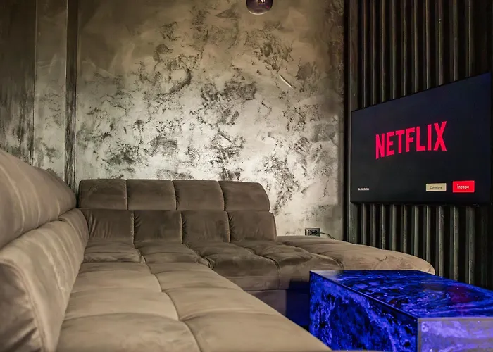 Virtual Dreamscape Apartment With Jacuzzi Brașov