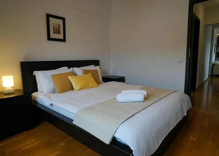 Mirandis Privilegio - Stylish Apartments With Balcony & Free Parking Brașov
