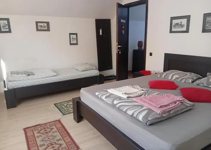 Rami House central double rooms Brașov