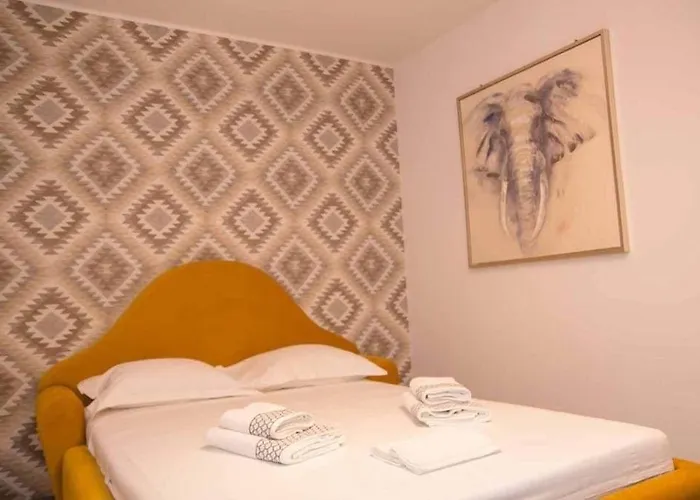 Colonial Touch Apartament Brașov
